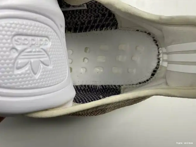 hype Boost V2 Pearl Adidas Yeezy Ash GY7658 350 0605